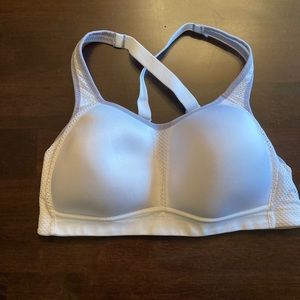 Wacoal Sport Contour wire free sports bra EUC